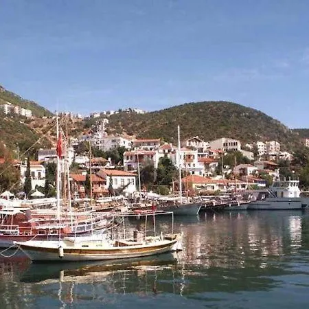 בית הארחה Denizci