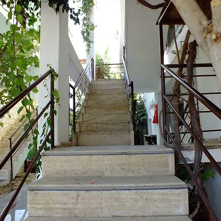Guest house Denizci Kas